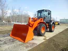 HITACHI Wheel loaders ZW140 2009