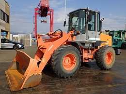 日立建機 LX70-7（タイヤショベル(ホイールローダー)）のカタログ