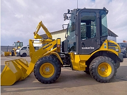 コマツ タイヤショベル(ホイールローダー) WA30-6 2014年