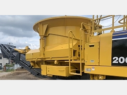 KOMATSU BR200T-1 2004