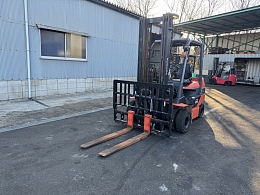 TOYOTA Forklifts 8FB25 2020