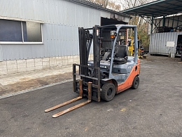 トヨタ フォークリフト 8FGL15 2011年