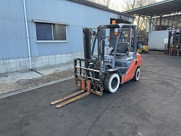 トヨタ 中古フォークリフト(1ページ目) | 中古建機ならBIGLEMON(ビッグ