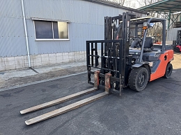 TOYOTA Forklifts 8FD40 2017