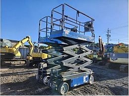 AICHI Aerial work Platforms (self-propelled) SV06CNL 2008