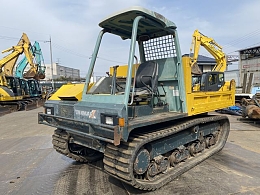 YANMAR Carrier dumps C50R-2 1996