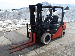 トヨタ フォークリフト 02-8FDL25 2013年