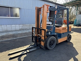 トヨタ フォークリフト 5FGL20 -