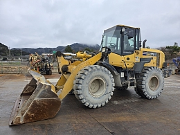 KOMATSU Wheel loaders WA270-7 2015
