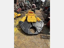 SAKATO Attachments(Construction) Crusher -