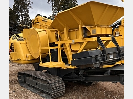 KOMATSU Wood chippers/Crushers BR100JG-1E 2002