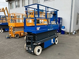 アイチコーポレーション 自走式高所作業車 SV08DNL 2014年