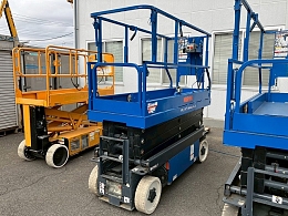 AICHI Aerial work Platforms (self-propelled) SV08DNL 2014