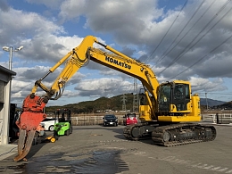 KOMATSU Excavators PC228USLC-11 2020