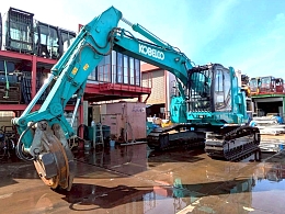 KOBELCO Excavators SK235SRD-5 2019
