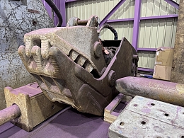 オカダアイヨン 小割機 -