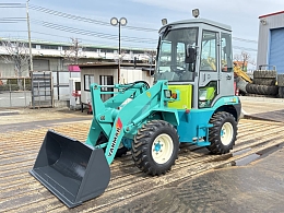 YANMAR Wheel loaders V3-5B 2005