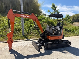 HITACHI Mini excavators ZX35U-5A 2015