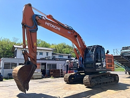 日立建機 ZX225USRK-6（油圧ショベル(ユンボ)）のカタログ・スペック