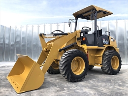 CATERPILLAR Wheel loaders 902B 2012