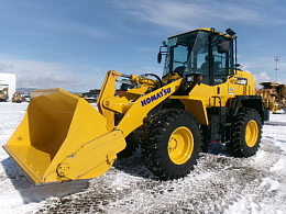 コマツ タイヤショベル(ホイールローダー) WA100-8 2019年