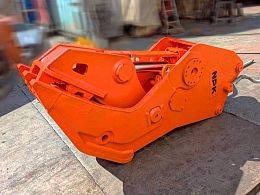 日本ニューマチック アタッチメント(建設機械) 小割機 -