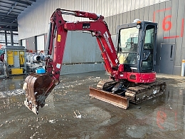 ヤンマー ミニ油圧ショベル(ミニユンボ) ViO30-6 ｷｬﾋﾞﾝ仕様 2013年