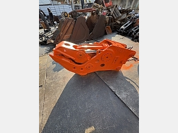 日本ニューマチック アタッチメント(建設機械) 小割機 -