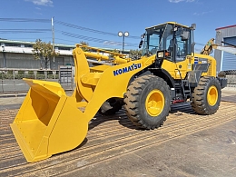 KOMATSU Wheel loaders WA320-7 2015