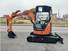 日立建機 ミニ油圧ショベル(ミニユンボ) ZX30UR-5B 2015年