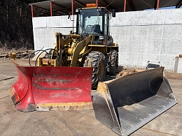 キャタピラー タイヤショベル(ホイールローダー) 910G2 2005年