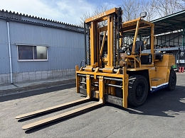 TOYOTA Forklifts 4FD100 2005