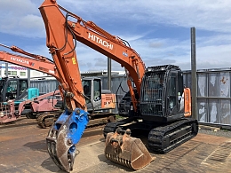 HITACHI Excavators ZX135USK-6 2020