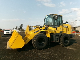 コマツ タイヤショベル(ホイールローダー) WA100-8 2019年