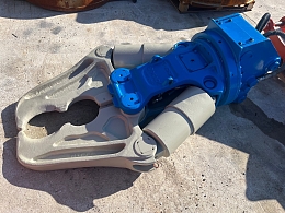 OKADA AIYON Attachments(Construction) Crusher -