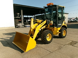 コマツ タイヤショベル(ホイールローダー) WA30-6E0 2019年