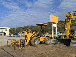 KOMATSU Wheel loaders WA40-6N0 2009