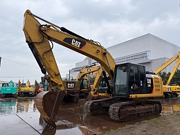 キャタピラー 油圧ショベル(ユンボ) 320E-2 2015年