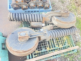 加藤製作所 中古パーツ リコイルシリンダー -