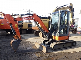 日立建機 ミニ油圧ショベル(ミニユンボ) ZX30U-3 2012年