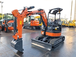 HITACHI Mini excavators ZX30UR-5B 2023