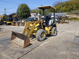 CATERPILLAR Wheel loaders 901C2 2017