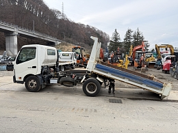 HINO Dump trucks TKG-XZU700X 2013