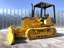 コマツ D21A-8E0 2009年