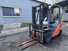 TOYOTA Forklifts 8FG20 2011