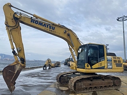 KOMATSU Excavators PC200-10 2014