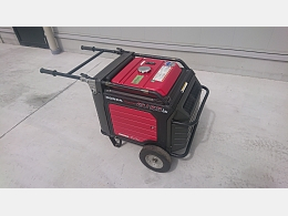 ホンダ 発電機 EU55is -