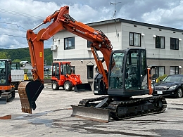 日立建機 油圧ショベル(ユンボ) ZX75UR-5B 2017年