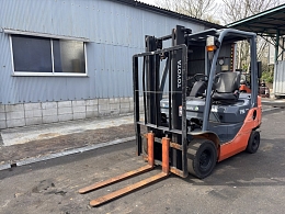 TOYOTA Forklifts 8FGL15 2015