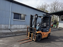 TOYOTA Forklifts 02-7FG15 2004